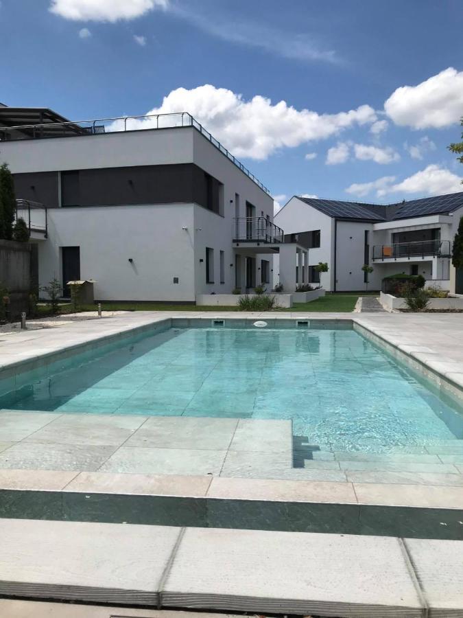 Hajdúszoboszló Oasis Residence מראה חיצוני תמונה