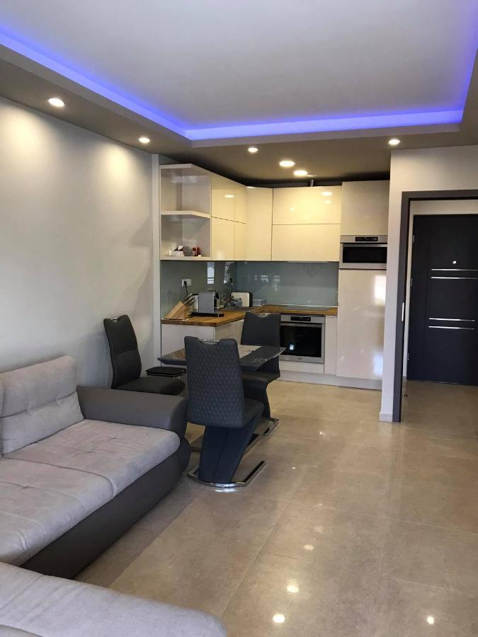 Hajdúszoboszló Oasis Residence מראה חיצוני תמונה